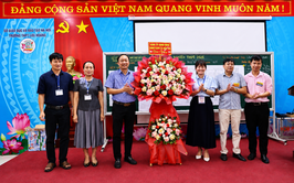 BAN CHỈ ĐẠO THI XÃ HOÀ XÁ ĐỘNG VIÊN HỘI ĐỒNG THI, CHUNG TAY “TIẾP SỨC MÙA THI” KỲ THI TỐT NGHIỆP THPT NĂM 2026