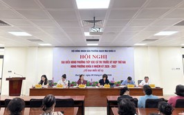 Tổ đại biểu HĐND phường Bạch Mai số 5 lắng nghe ý kiến cử tri trước Kỳ họp thứ Hai khóa II