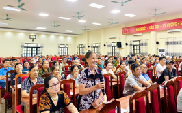 Hơn 200 hộ dân khu vực Hạ Mỗ tham dự Hội nghị phổ biến chính sách về công tác thu hồi đất, bồi thường, hỗ trợ, tái định cư