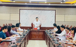 Đoàn Giám sát của Ban Thường vụ Đảng ủy xã làm việc với Đảng ủy UBND xã về kết quả công tác lãnh đạo, chỉ đạo, tổ chức thực hiện Nghị quyết số 57-NQ/TW của Bộ Chính trị