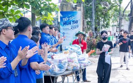 TINH THẦN NHÂN ÁI TỪ CHIẾN DỊCH “TIẾP SỨC MÙA THI” TẠI XÃ ỨNG THIÊN