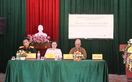 Tổ đại biểu số 8 HĐND xã  tiếp xúc cử tri thôn Quang Lãng
