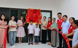LAN TỎA YÊU THƯƠNG TỪ MÁI NHÀ NHÂN ĐẠO DÀNH CHO TRẺ MỒ CÔI TẠI XÃ VÂN ĐÌNH