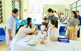 Ban Chỉ đạo Chăm sóc sức khỏe nhân dân, phòng chống dịch bệnh xã Phú Nghĩa kiểm tra công tác triển khai Chiến dịch bổ sung Vitamin A đợt I năm 2026