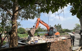Phường Tây Mỗ tổ chức cưỡng chế thực hiện Quyết định thu hồi đất đối với 01 hộ gia đình tại Dự án đầu tư Khu nhà ở Tây Mỗ