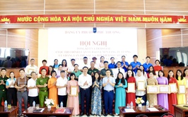 Phường Phú Thượng tổng kết, trao giải Cuộc thi chính luận bảo vệ nền tảng tư tưởng của Đảng lần thứ VI và Hội thi Báo cáo viên, Tuyên truyền viên giỏi năm 2026