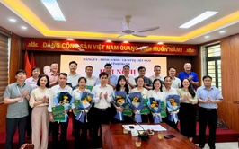 XÃ VĨNH THANH TRAO QUYẾT ĐỊNH NGHỈ CHẾ ĐỘ ĐỐI VỚI NGƯỜI HOẠT ĐỘNG KHÔNG CHUYÊN TRÁCH CẤP XÃ THEO NGHỊ ĐỊNH SỐ 154/2025/NĐ-CP