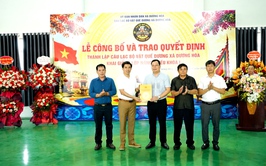 Lễ công bố và trao quyết định thành lập câu lạc bộ vật Quế Dương