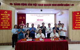 Phường Hồng Hà tổ chức hội nghị ký kết Quy chế phối hợp công tác giai đoạn 2026 - 2031 giữa Thường trực HĐND, UBND, Ban Thường trực UBMTTQ Việt Nam phường Hồng Hà