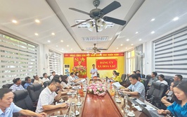 Ban Thường vụ Đảng ủy xã Hòa Lạc họp cho ý kiến nhiều nội dung quan trọng về sắp xếp thôn và kiện toàn tổ chức Đảng