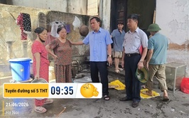 Phường Xuân Đỉnh: Lãnh đạo Phường trực tiếp xuống địa bàn, gặp gỡ, thăm hỏi, động viên các hộ dân thuộc diện giải phóng mặt bằng các dự án trọng điểm trên địa bàn.