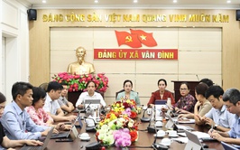 XÃ VÂN ĐÌNH THAM DỰ HỘI NGHỊ TRỰC TUYẾN VỀ PHÁT TRIỂN KHOA HỌC, CÔNG NGHỆ, ĐỔI MỚI SÁNG TẠO, CHUYỂN ĐỔI SỐ VÀ ĐỀ ÁN 06