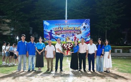 Khai mạc Giải bóng đá thiếu niên U15+ Sơn Trung năm 2026: Sân chơi mùa hè sôi động, gắn kết tuổi trẻ địa phương
