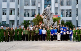 PHÁT ĐỘNG CHIẾN DỊCH TRUYỀN THÔNG PHÒNG, CHỐNG MA TÚY VÀ RA QUÂN CAO ĐIỂM TẤN CÔNG, TRẤN ÁP TỘI PHẠM MA TÚY