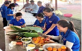 Hơn 300 cốc trà hoa quả mát lành gửi trao yêu thương đến trẻ em khuyết tật và người khuyết tật