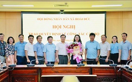 Thường trực HĐND xã tổ chức hội nghị công bố Nghị quyết về công tác cán bộ