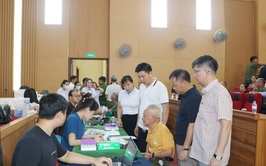 Gần 400 thân nhân liệt sĩ xã Quốc Oai được thu nhận mẫu ADN: thắp lên hy vọng đưa các anh hùng liệt sĩ trở về với tên tuổi
