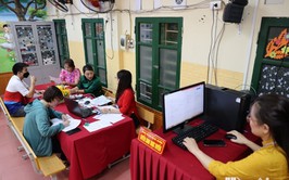 Tuyển sinh đầu cấp bằng GIS ở Hà Nội: Phụ huynh cần làm gì khi bị định vị sai?
