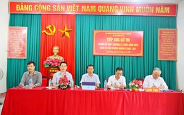 Tổ đại biểu HĐND số 4 và 5 tiếp xúc cử tri trước kỳ họp thứ 2 HĐND xã khóa II nhiệm kỳ 2026 - 2031