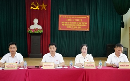 Đồng chí Bí thư Đảng ủy, Chủ tịch HĐND phường và các thành viên tổ đại biểu số 7 HĐND phường Yên Nghĩa tiếp xúc cử tri trước kỳ họp thứ Hai, HĐND phường Khóa II, nhiệm kỳ 2026 - 2031