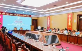 Hội Liên hiệp phụ nữ Thành phố Hà Nội kiểm tra việc thực hiện Điều lệ Hội tại Hội LHPN phường Từ Liêm