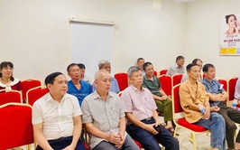 Hội Cựu chiến binh phường Long Biên phối hợp tổ chức khám sức khỏe, tư vấn y tế miễn phí cho 50 cán bộ Hội