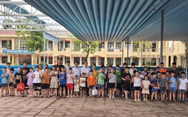 Xã Hương Sơn: Khai mạc lớp dạy bơi, phòng chống tai nạn đuối nước cho trẻ hè 2026