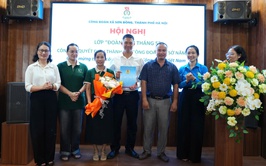 Công đoàn xã Sơn Đồng ra mắt lớp Đoàn viên tháng 5 và công bố Quyết định thành lập 06 công đoàn cơ sở mới