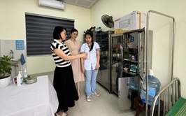 Siết chặt an toàn mùa thi: Trạm Y tế xã kiểm tra đột xuất công tác y tế tại các điểm thi THPT Hoài Đức A và THCS Kim Chung B