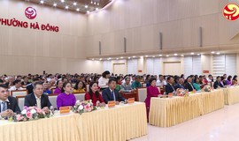 Trao các quyết định của Thành phố Hà Nội về công tác cán bộ tại phường Hà Đông 