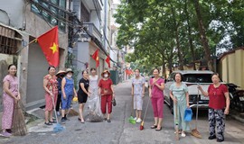 Chùm ảnh: phường Phương Liệt duy trì ra quân tổng vệ sinh môi trường vào sáng thứ Bảy hàng tuần chào mừng Đại hội đại biểu Đảng bộ thành phố Hà Nội lần thứ XVIII