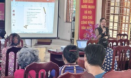 TRẠM Y TẾ XÃ BÌNH MINH TỔ CHỨC TRUYỀN THÔNG CHĂM SÓC SỨC KHỎE CHO NGƯỜI CAO TUỔI