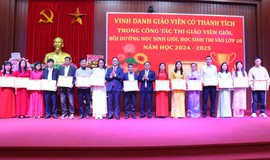 Lễ Tuyên dương khen thưởng tập thể, cá nhân nhà giáo tiêu biểu Ngành Giáo dục và Đào tạo năm 2025; Kỷ niệm 43 năm Ngày Nhà giáo Việt nam (20/11/1982 – 20/11/2025)