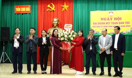 Tưng bừng Ngày hội Đại đoàn kết tại thôn Sinh Quả