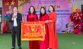 Trường Mầm non Thanh Cao: Đơn vị nhận Cờ thi đua xuất sắc cấp Thành phố