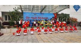 Giao lưu “Câu chuyện thời hoa lửa” chào mừng Ngày thành lập Quân đội Nhân dân Việt Nam