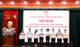 Quận Hoàn Kiếm biểu dương 19 tập thể, 49 cá nhân tiêu biểu trong công tác mặt trận