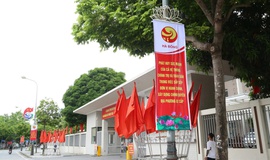 Phường Hà Đông rực rỡ cờ hoa chào mừng Lễ công bố các Nghị quyết quyết định về thực hiện mô hình chính quyền địa phương 2 cấp