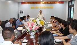 Thường trực Đảng uỷ xã làm việc với Trạm y tế xã