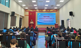Hội LHPN phường Phương Liệt công bố, trao các Quyết định về công tác tổ chức và cán bộ Hội