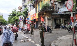 PHƯỜNG VĂN MIẾU - QUỐC TỬ GIÁM CHỦ ĐỘNG ỨNG PHÓ VỚI BÃO VÀ NGẬP LỤT