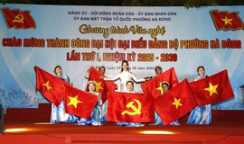 Ấn tượng chương trình văn nghệ chào mừng thành công Đại hội đại biểu Đảng bộ phường Hà Đông lần thứ I, nhiệm kỳ 2025- 2030