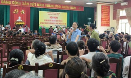 Người dân xã đảo Minh Châu vui mừng đón quà Quốc khánh