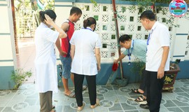 Trạm Y Tế xã Hưng Đạo ra quân tổng vệ sinh môi trường, diệt bọ gậy tại ổ dịch thôn Yên Quán