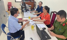 PHƯỜNG PHƯƠNG LIỆT NHANH CHÓNG TRIỂN KHAI CHI TRẢ TIỀN QUÀ TỚI NHÂN DÂN TRƯỚC NGÀY TẾT ĐỘC LẬP 2/9