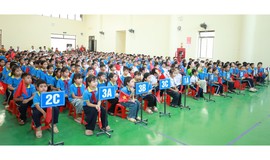 Rộn ràng không khí đón năm học mới trên xã đảo Minh Châu