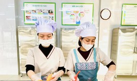 Giáo dục mầm non Hà Nội: Chú trọng dinh dưỡng, bảo đảm an toàn bếp ăn