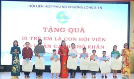Hội Phụ nữ phường Long Biên chăm lo đời sống phụ nữ và trẻ em dịp Tết