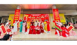 Rộn ràng chương trình 