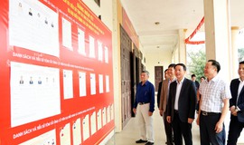 Trưởng Ban Nội chính Thành ủy Trần Đình Cảnh kiểm tra công tác chuẩn bị bầu cử tại xã Chương Dương